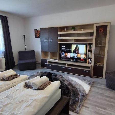 Freedom-Fehervar Apartman Székesfehérvár Εξωτερικό φωτογραφία