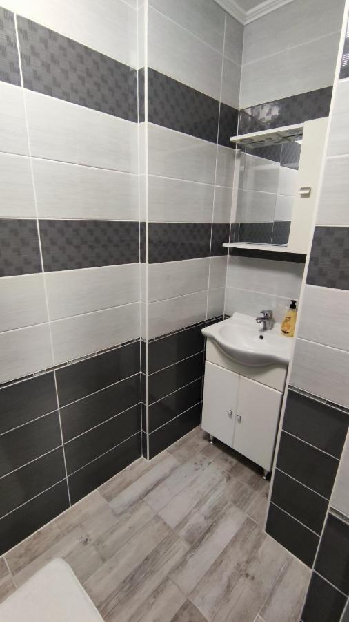 Freedom-Fehervar Apartman Székesfehérvár Εξωτερικό φωτογραφία