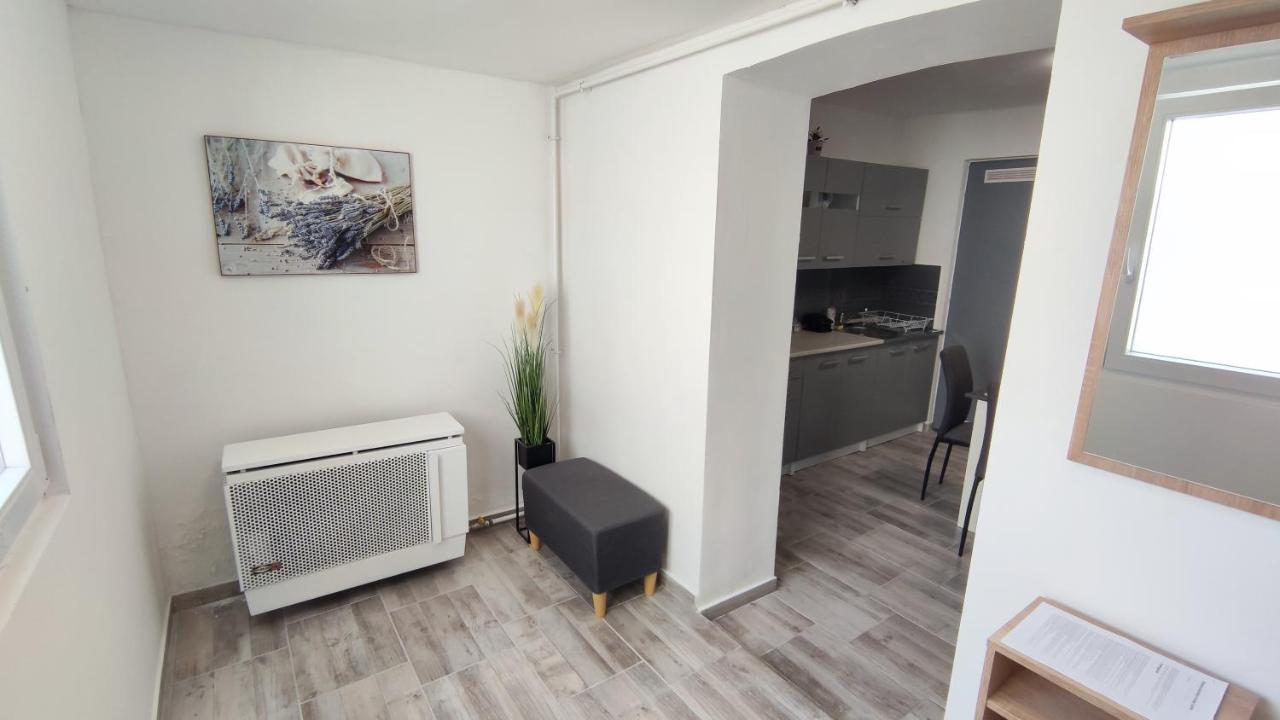 Freedom-Fehervar Apartman Székesfehérvár Εξωτερικό φωτογραφία